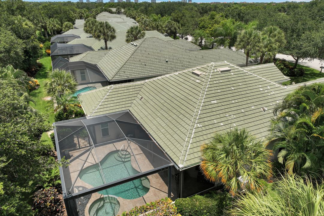 23151 Foxberry Ln, Bonita Springs, FL 34135