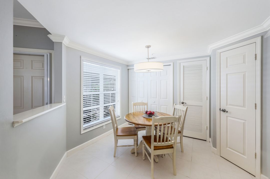 4970 Deerfield Way #103, Naples, FL 34110