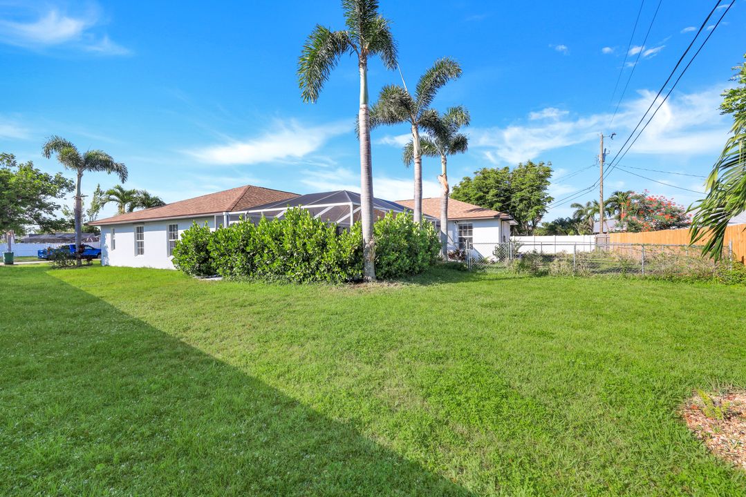 3512 SE 3rd Pl, Cape Coral, FL 33904