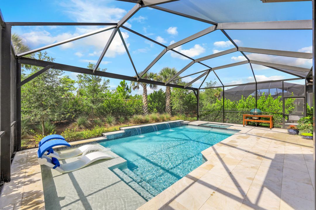 8880 Scarlotti Pl, Naples, FL 34119