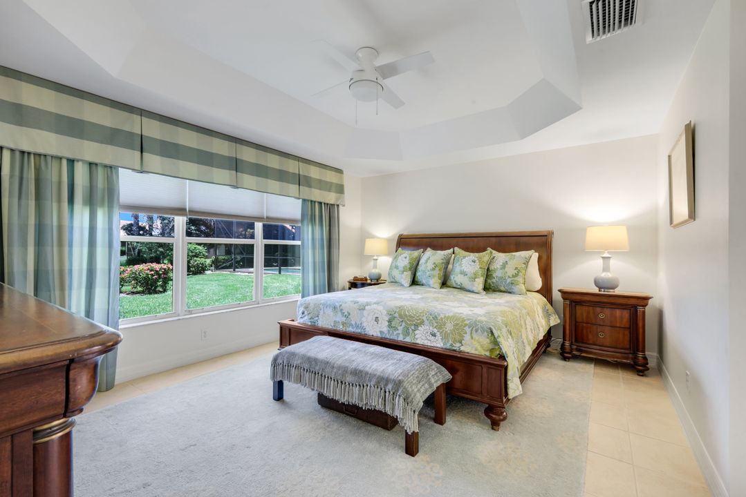 1654 Triangle Palm Terrace, Naples, FL 34119