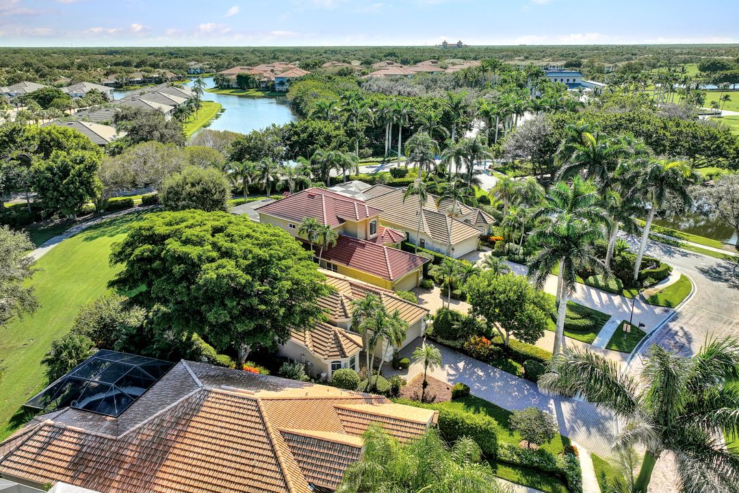 1769 Ivy Pointe Ct, Naples, FL 34109