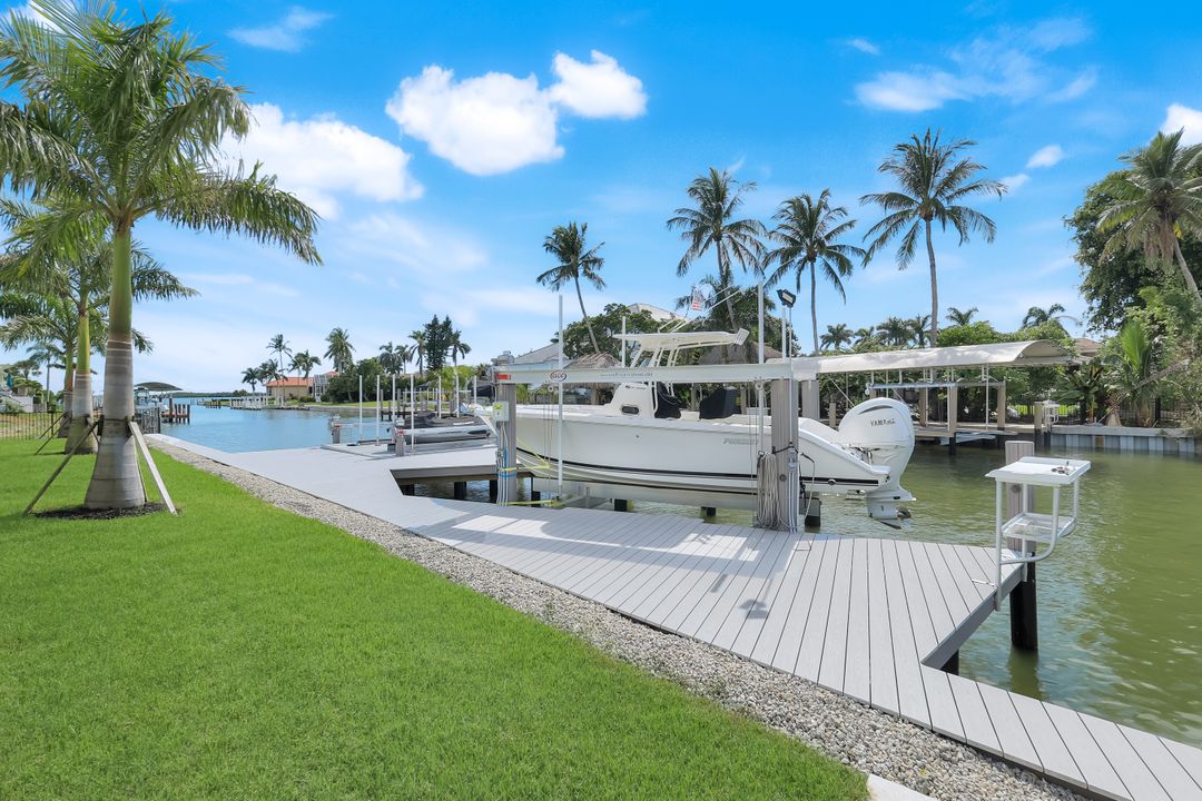 1085 Caxambas Dr, Marco Island, FL 34145