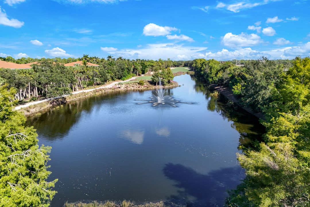 2868 Tiburon Blvd E #101, Naples, FL 34109