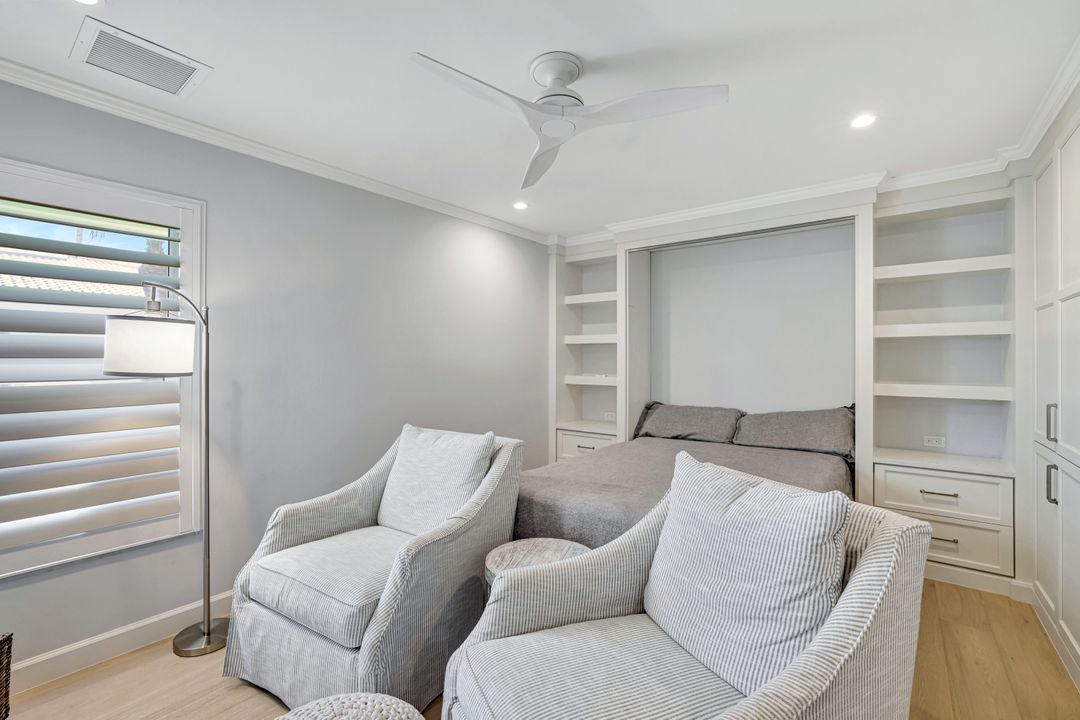 2850 Gulf Shore Blvd N  #201, Naples, FL 34103