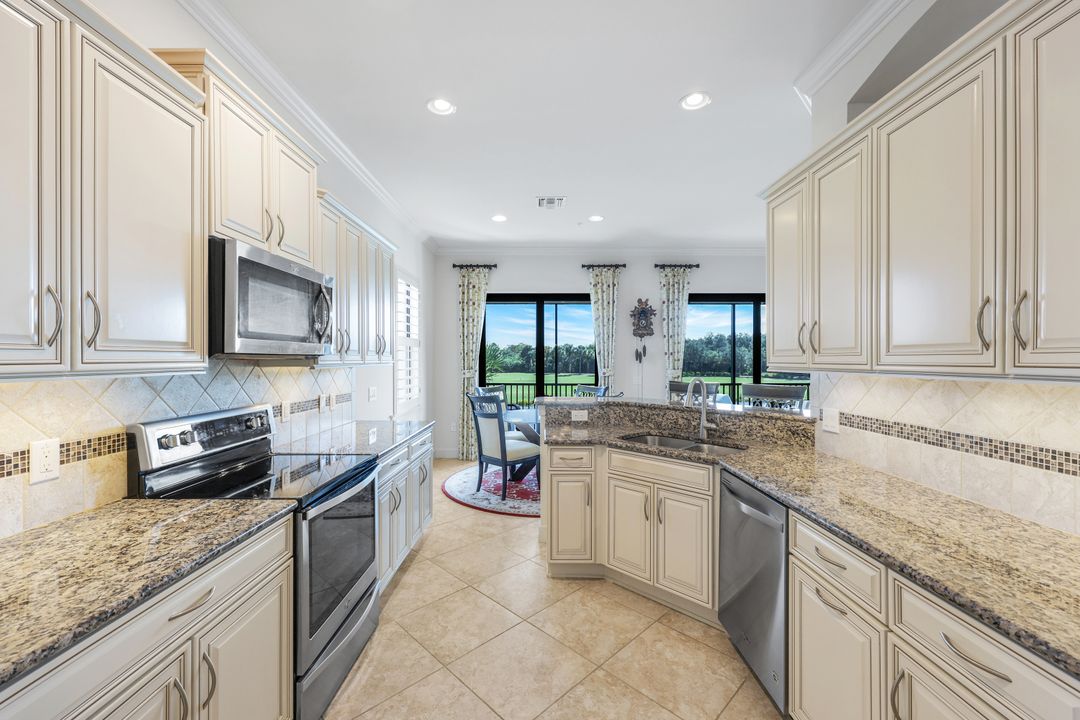 12066 Covent Garden Ct #1403, Naples, FL 34120