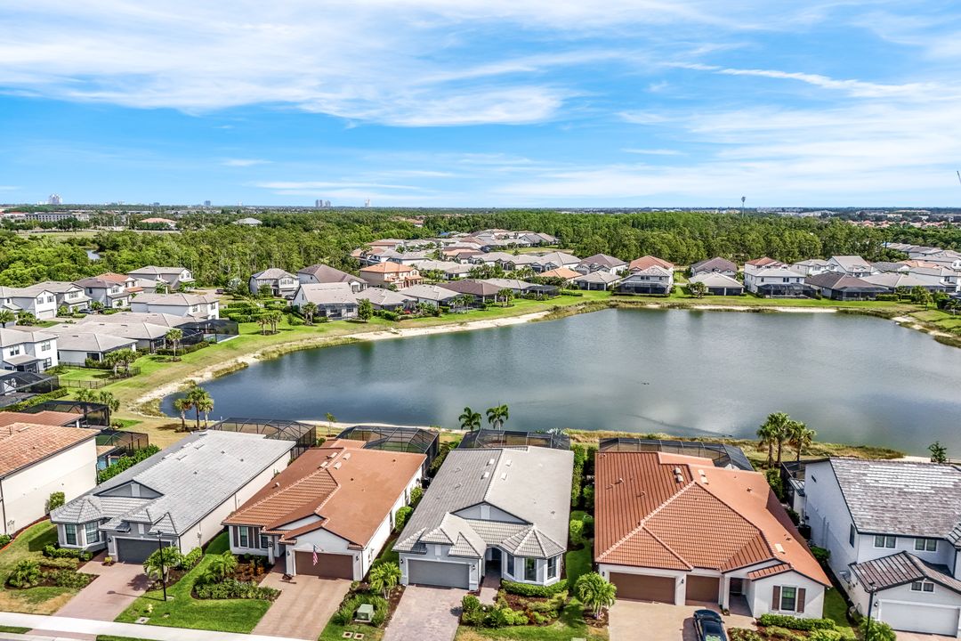 3927 Black Eagle Ln, Fort Myers, FL 33966