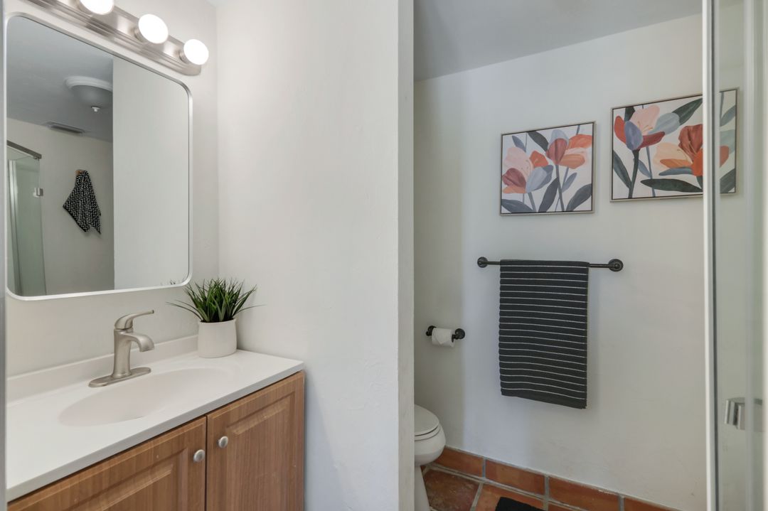 2861 Santa Barbara Blvd, Naples, FL 34116