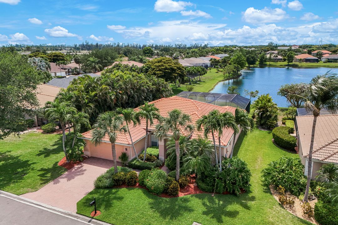 15076 Balmoral Loop, Fort Myers, FL 33919