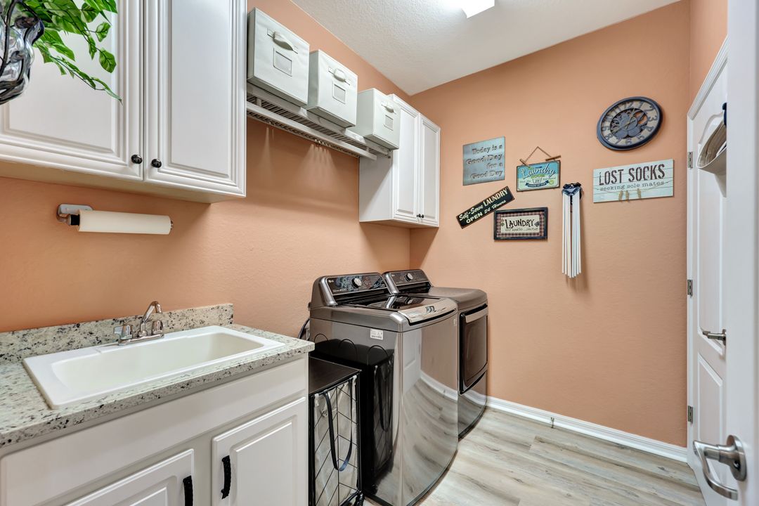 10394 Prato Dr, Fort Myers, FL 33913