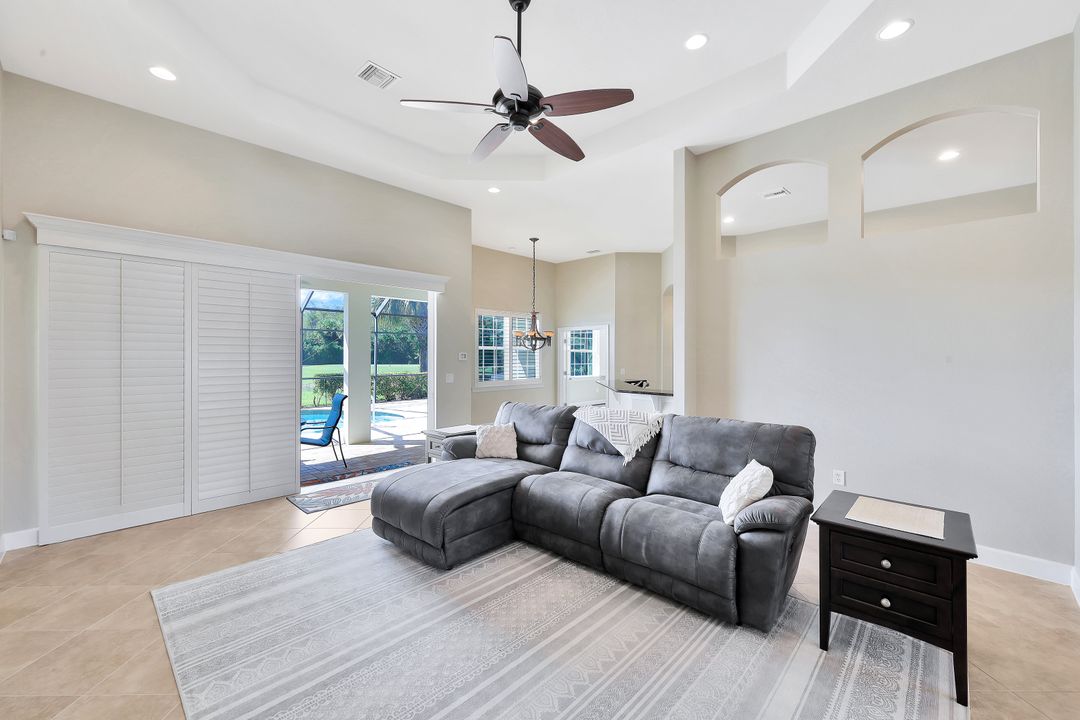 11982 Heather Woods Ct, Naples, FL 34120