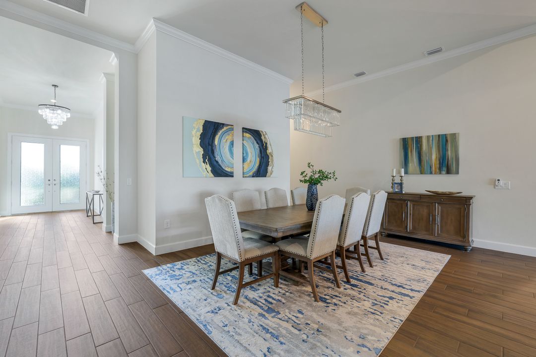 9493 Night Heron Ln, Naples, FL 34120
