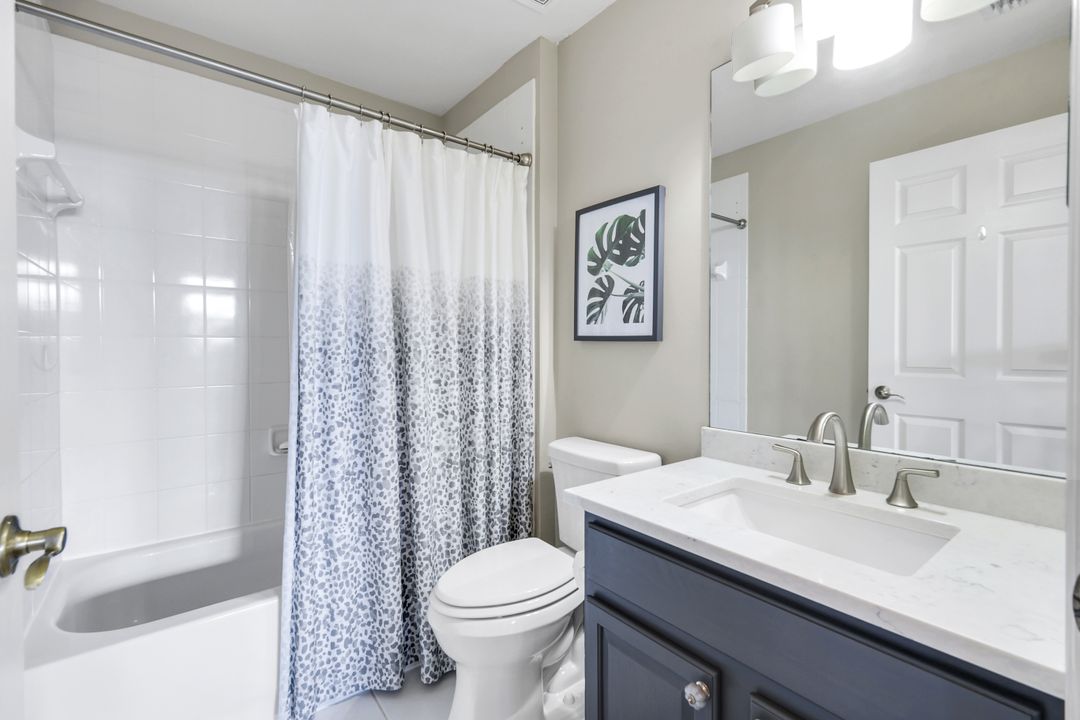 196 Skipping Stone Ln, Naples, FL 34119