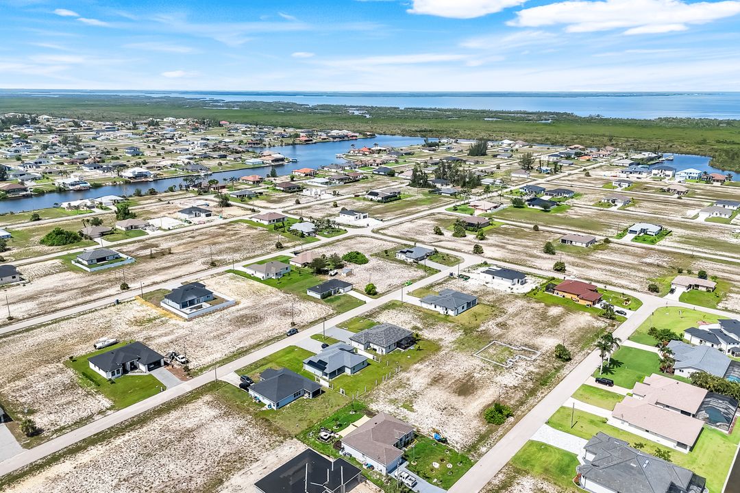 4317 NW 34th Ln, Cape Coral, FL 33993