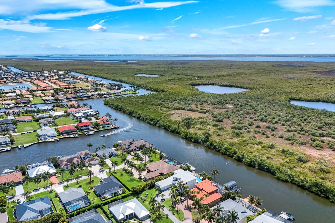 2826 SW 44th Terrace, Cape Coral, FL 33914