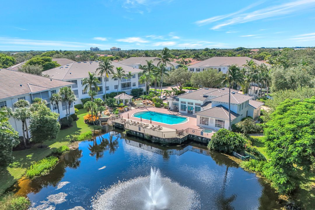 770 Bentwater Cir #103, Naples, FL 34108