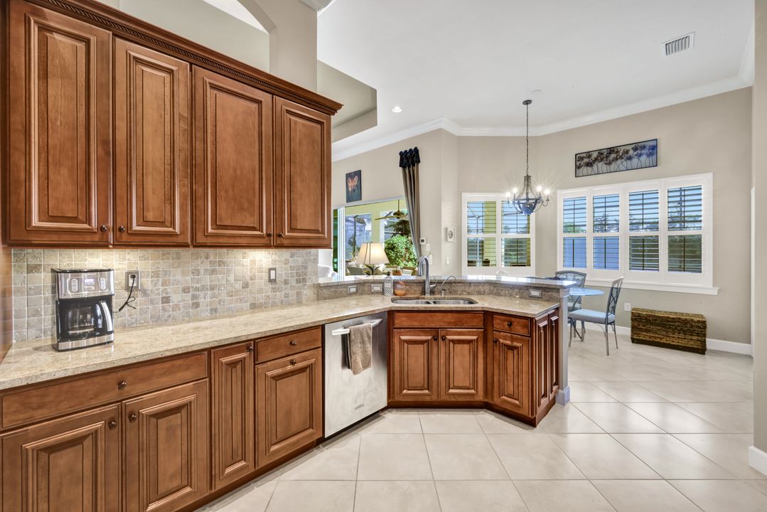 10391 Yorkstone Dr, Bonita Springs, FL 34135