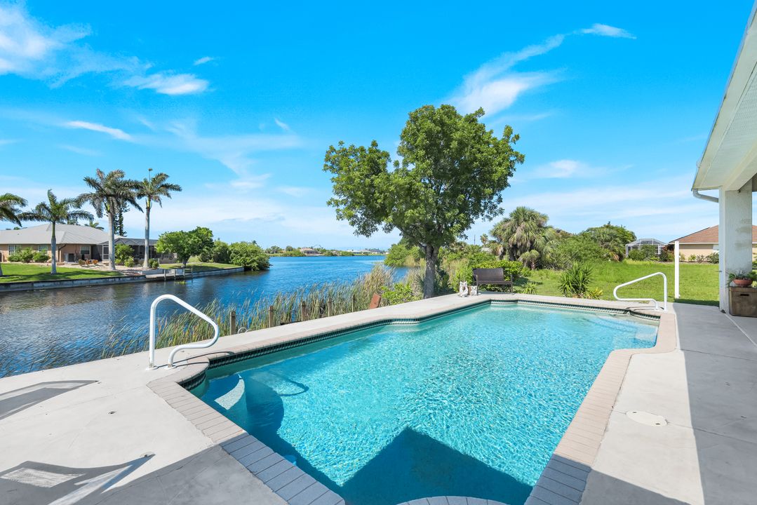1206 NW 18th Terrace, Cape Coral, FL 33993