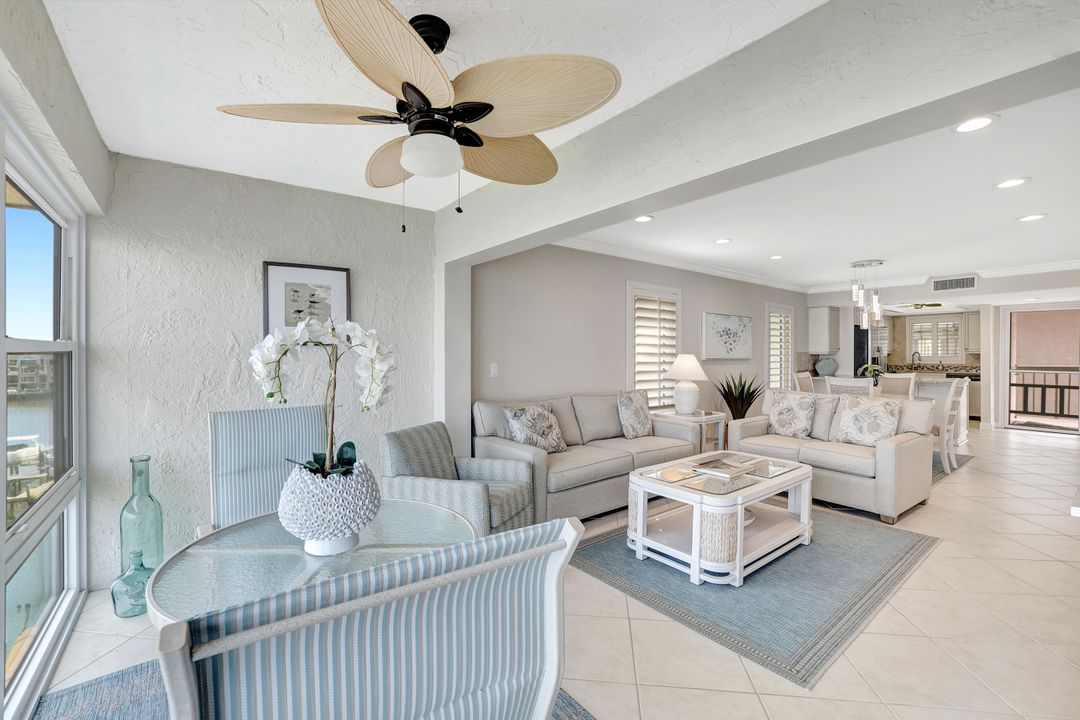 271 Southbay Dr #155, Naples, FL 34108