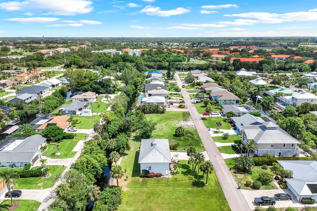 27136 Belle Rio Dr, Bonita Springs, FL 34135