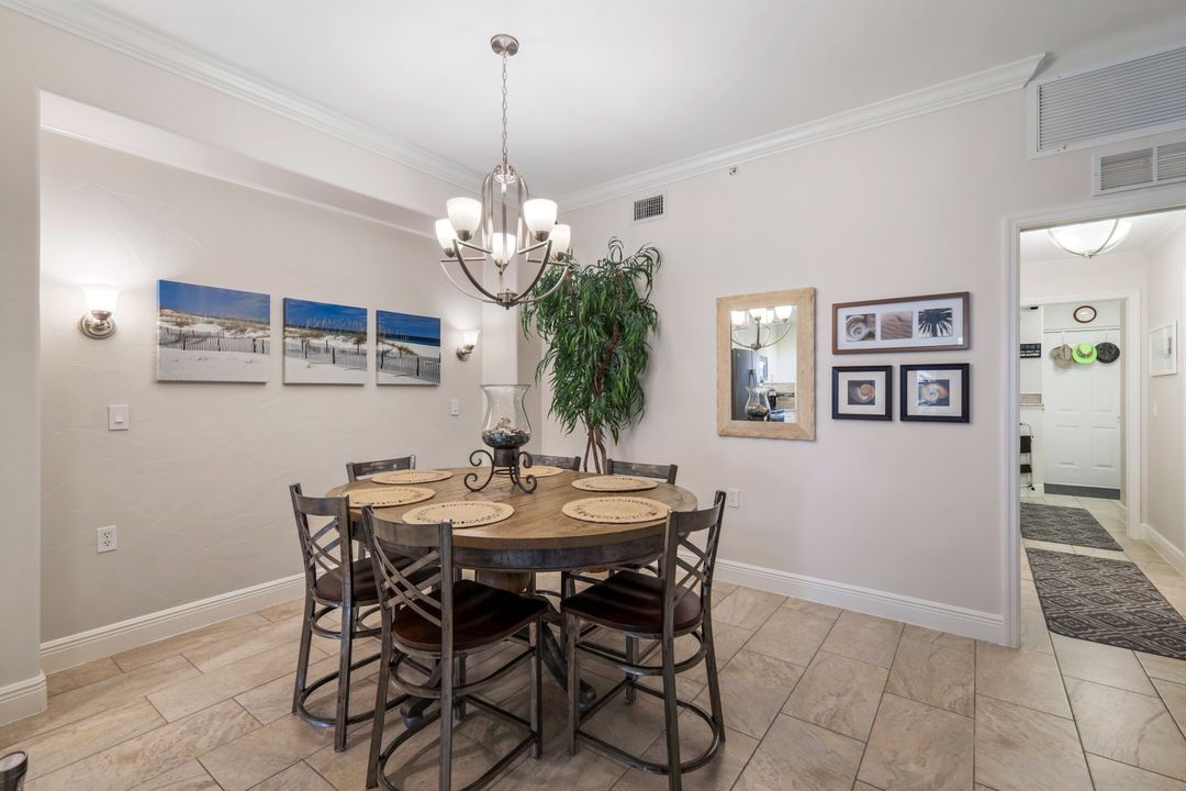 1118 Sweetwater Ln #1301, Naples, FL 34110