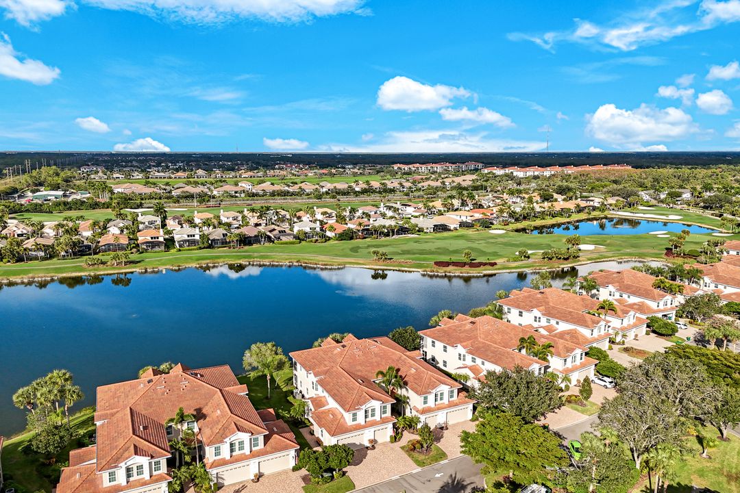 6009 Trophy Dr #802, Naples, FL 34110