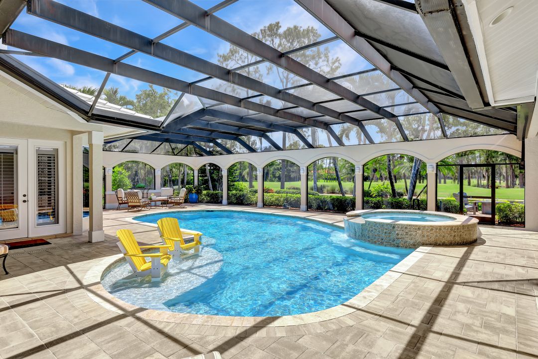 4624 Pond Apple Dr N, Naples, FL 34119