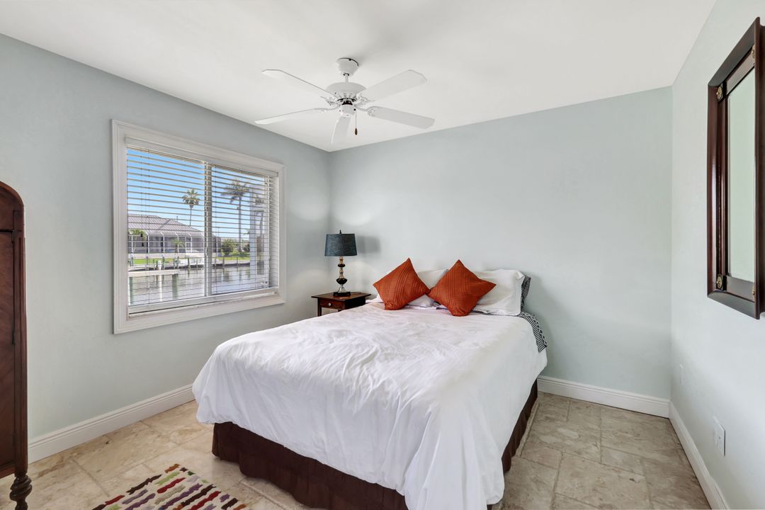 1813 SW 49th Terrace, Cape Coral, FL 33914