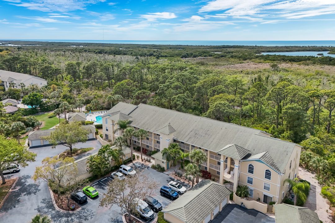 15495 Cedarwood Ln #204, Naples, FL 34110