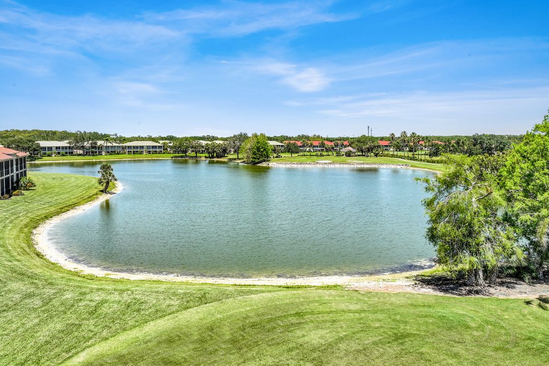 604 El Camino Real #101, Naples, FL 34119