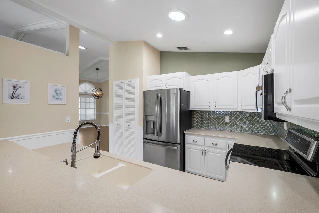 17740 Pineapple Palm Ct, North Fort Myers, FL 33917