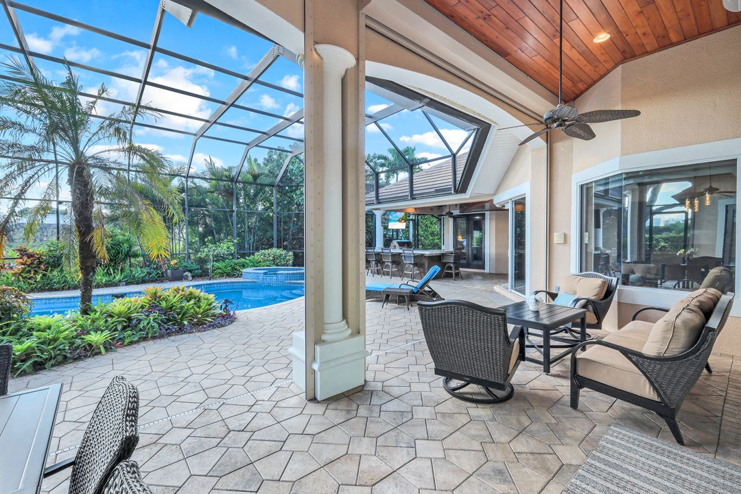 15295 Pembroke Point, Naples, FL 34110