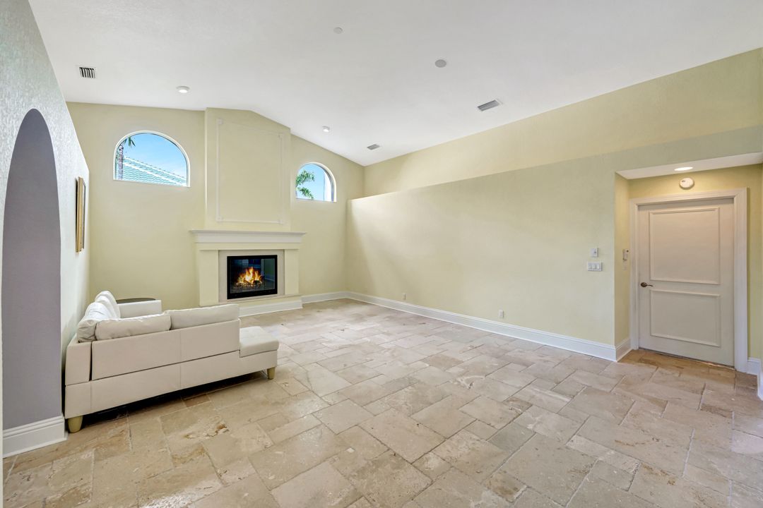 16937 Timberlakes Dr, Fort Myers, FL 33908