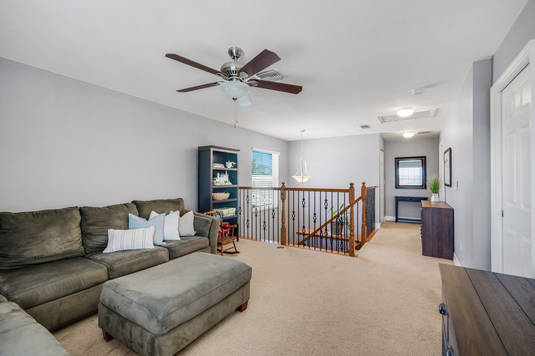 10443 Spruce Pine Ct, Fort Myers, FL 33913