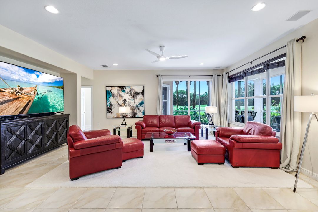 4780 Shinnecock Hills Ct #102, Naples, FL 34112