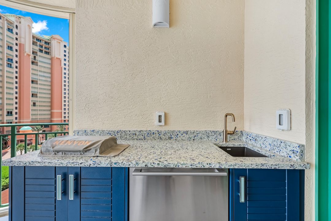 980 Cape Marco Dr #908, Marco Island, FL 34145