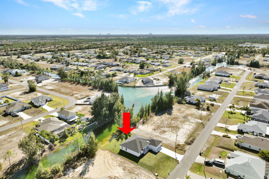 3537 NE 21st Ave, Cape Coral, FL 33909