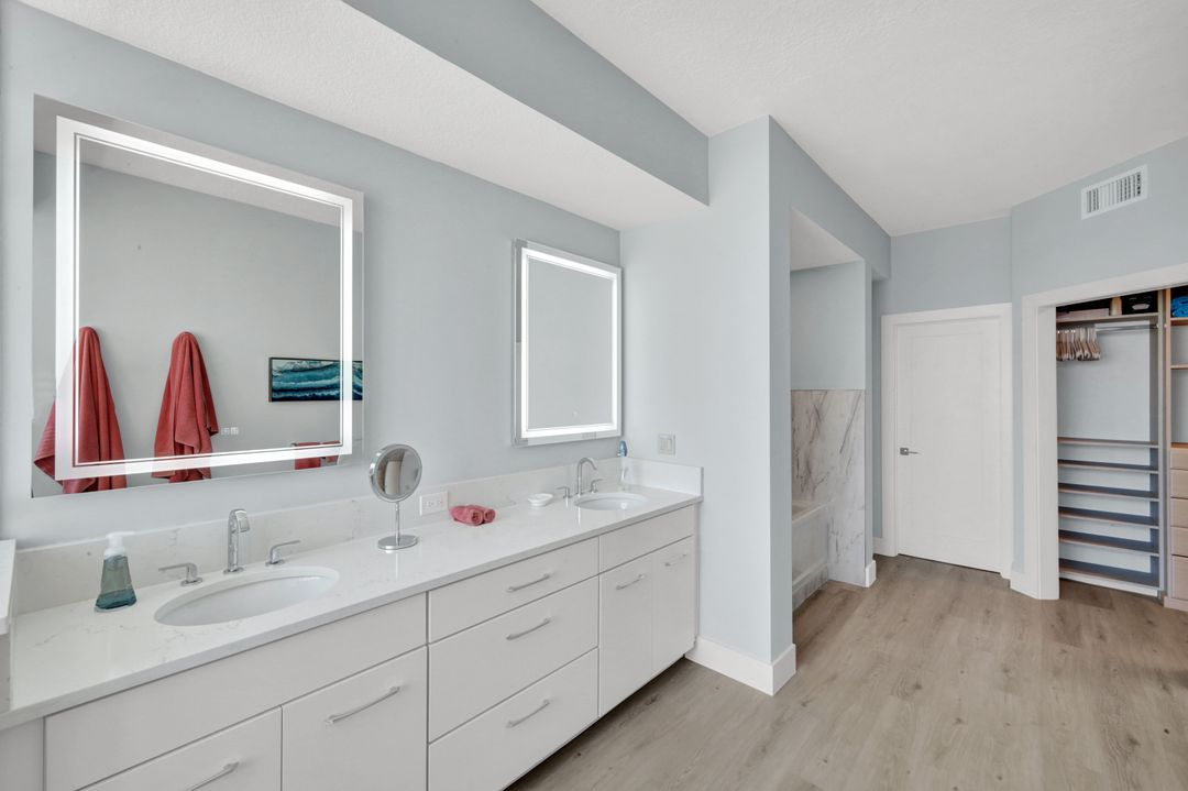 269 Barefoot Beach Blvd #204, Bonita Springs, FL 34134