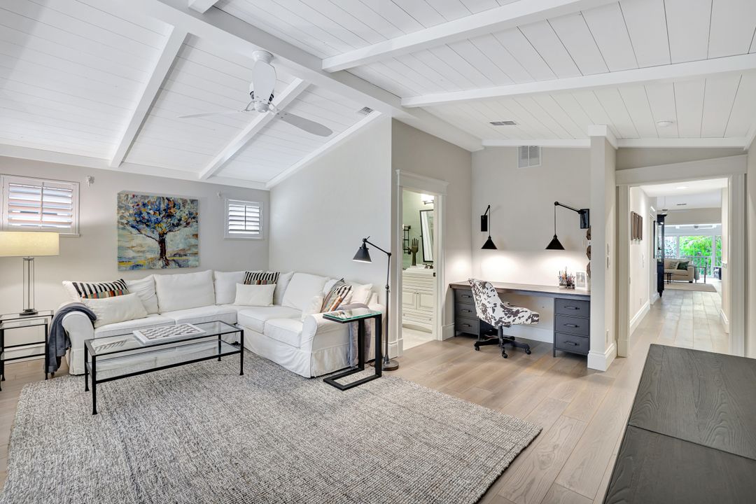 2540 Talon Ct #504, Naples, FL 34105