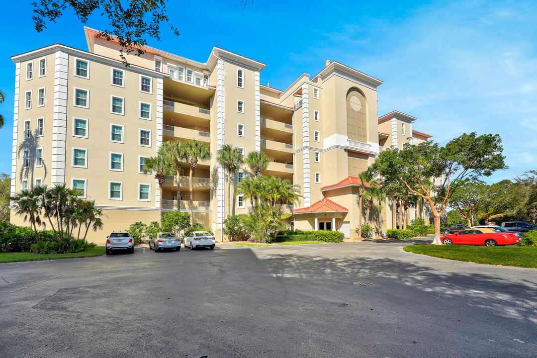 133 Vintage Bay Dr #A-11, Marco Island, FL 34145