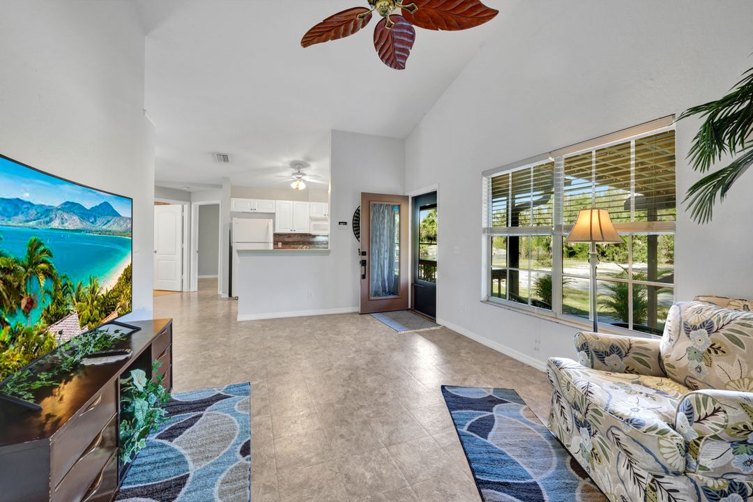 825 23rd St SW, Naples, FL 34117