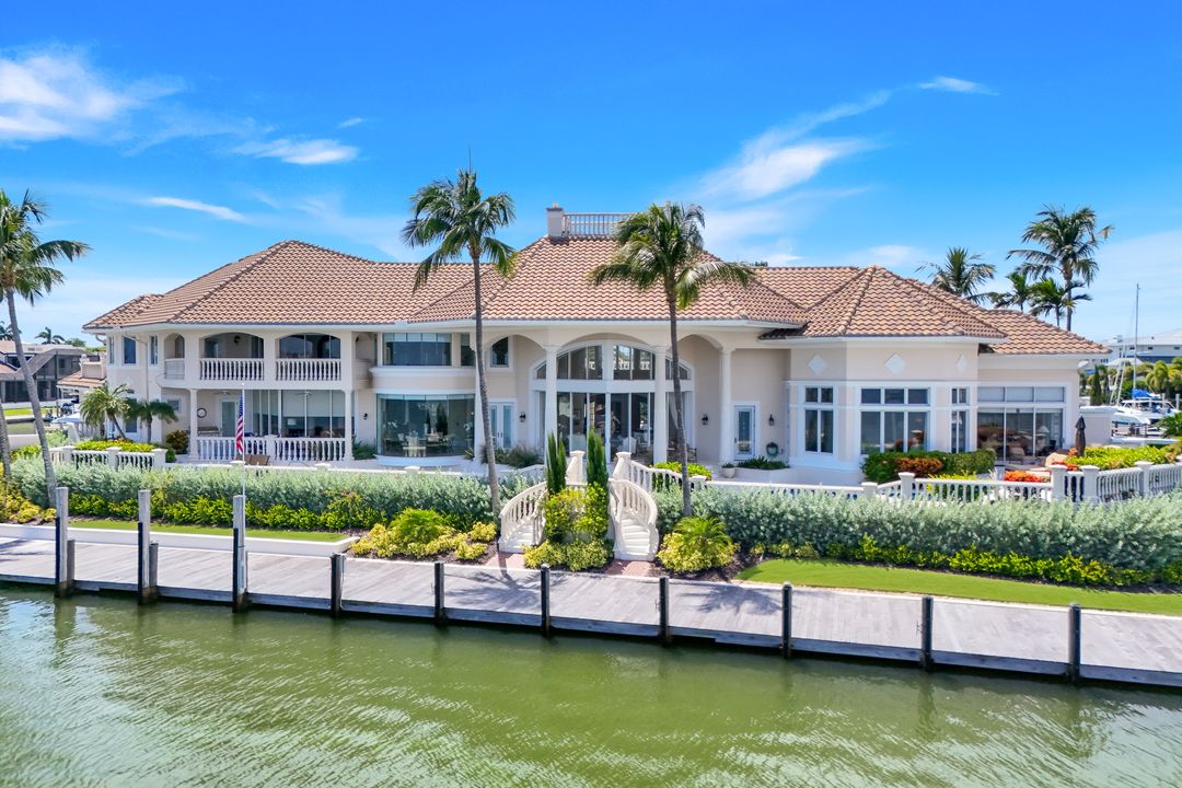 490 Renard Ct, Marco Island, FL 34145