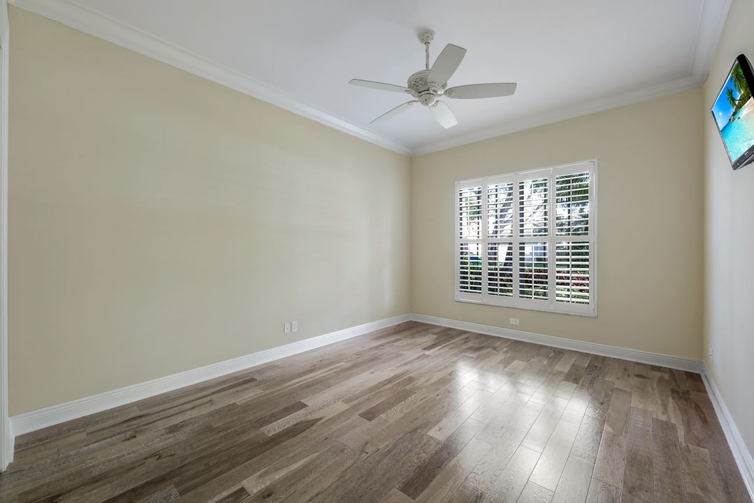 28625 Pienza Ct, Bonita Springs, FL 34135