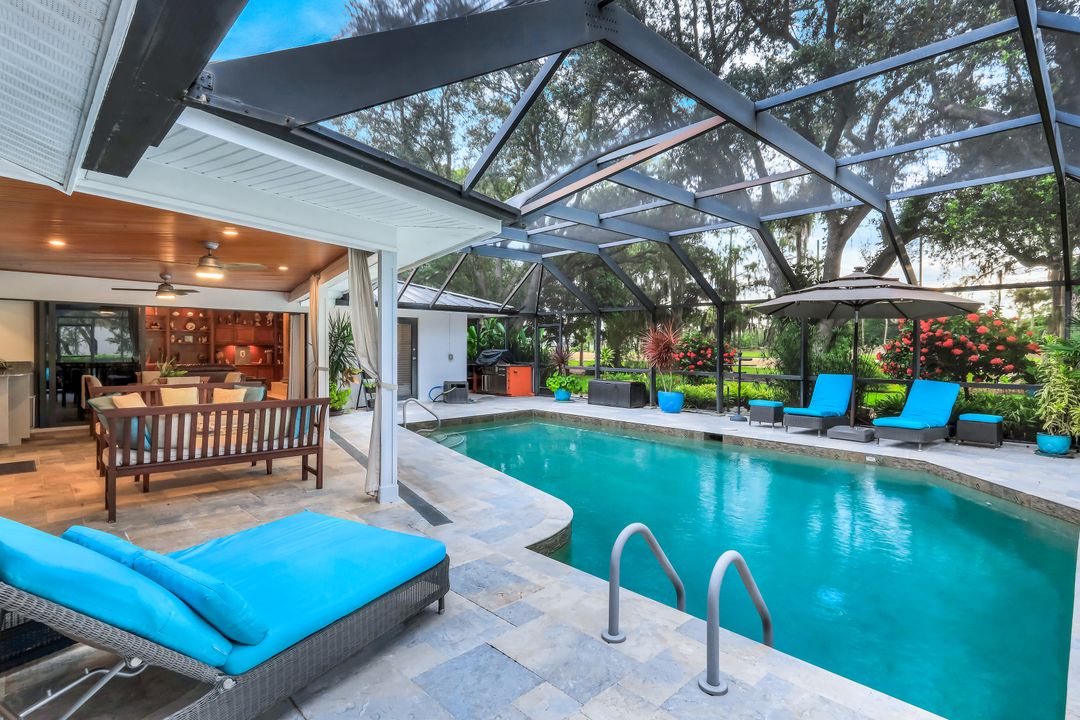 13024 Valewood Dr, Naples, FL 34119