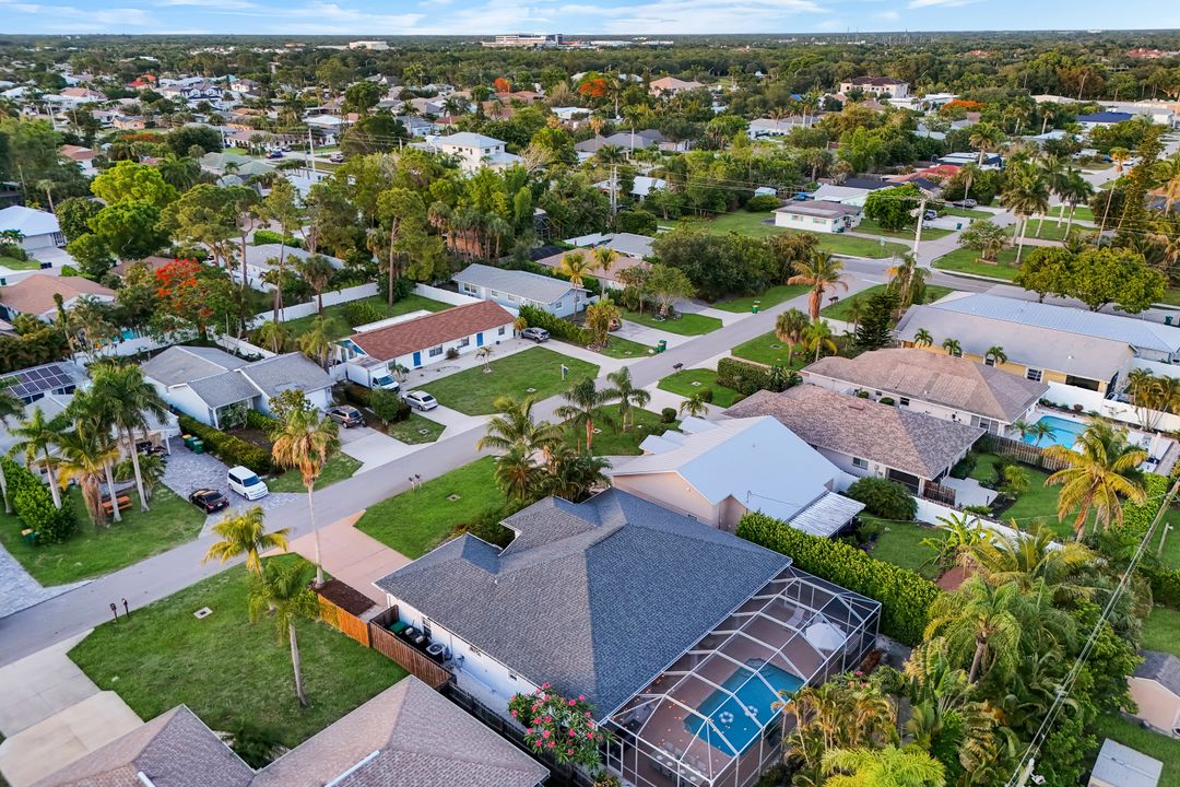 778 95th Ave N, Naples, FL 34108