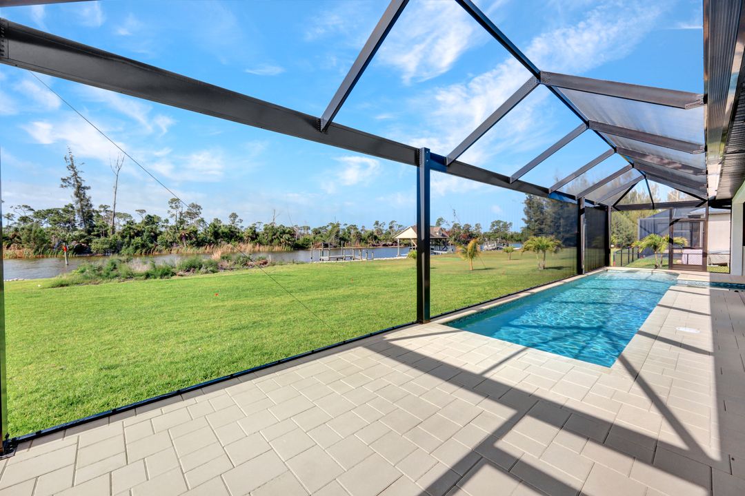 16692 Liggett Cir, Port Charlotte, FL 33981