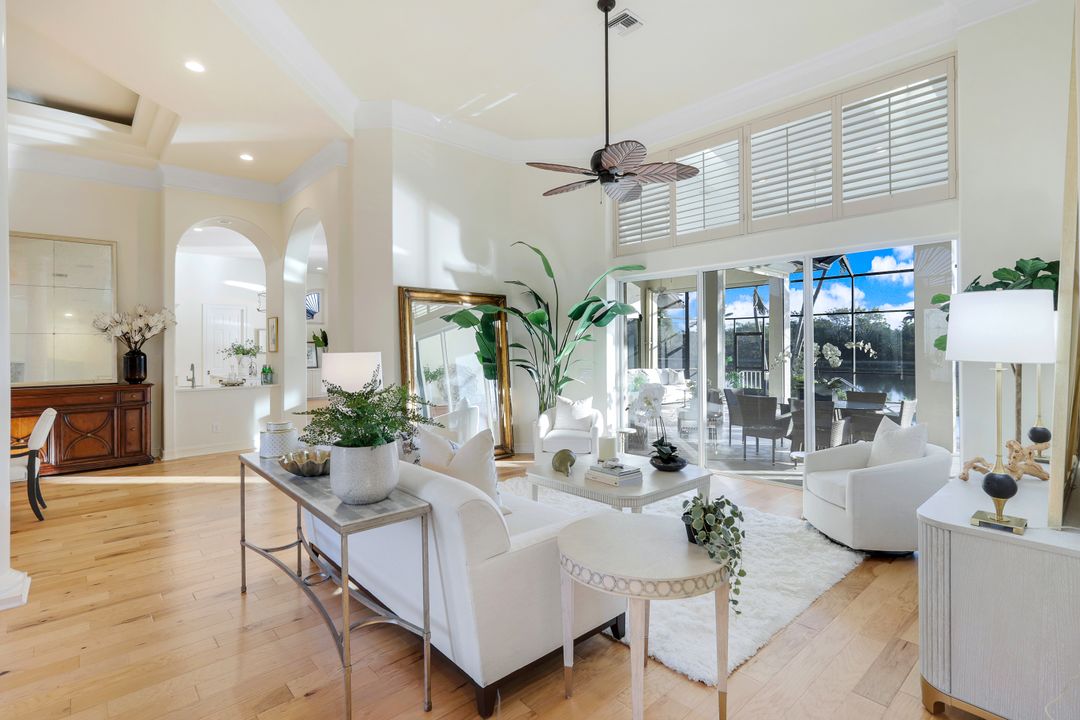 4574 Lighthouse Ln, Naples, FL 34112
