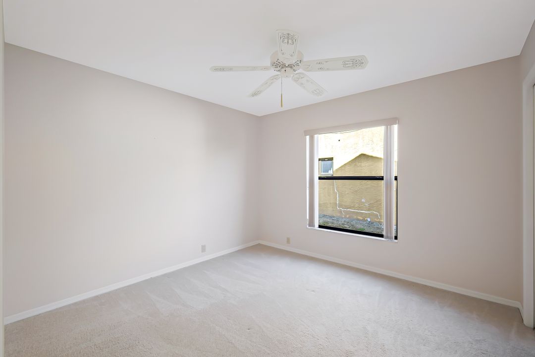 13142 Regent Cir, Fort Myers, FL 33966