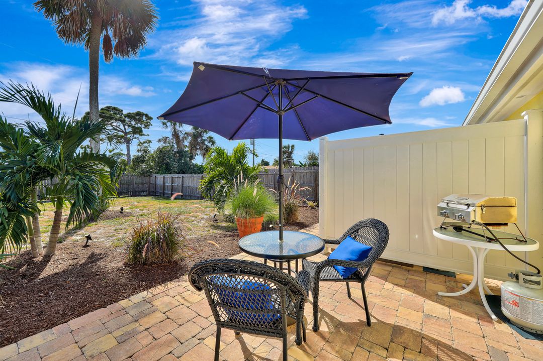 782 107th Ave N, Naples, FL 34108