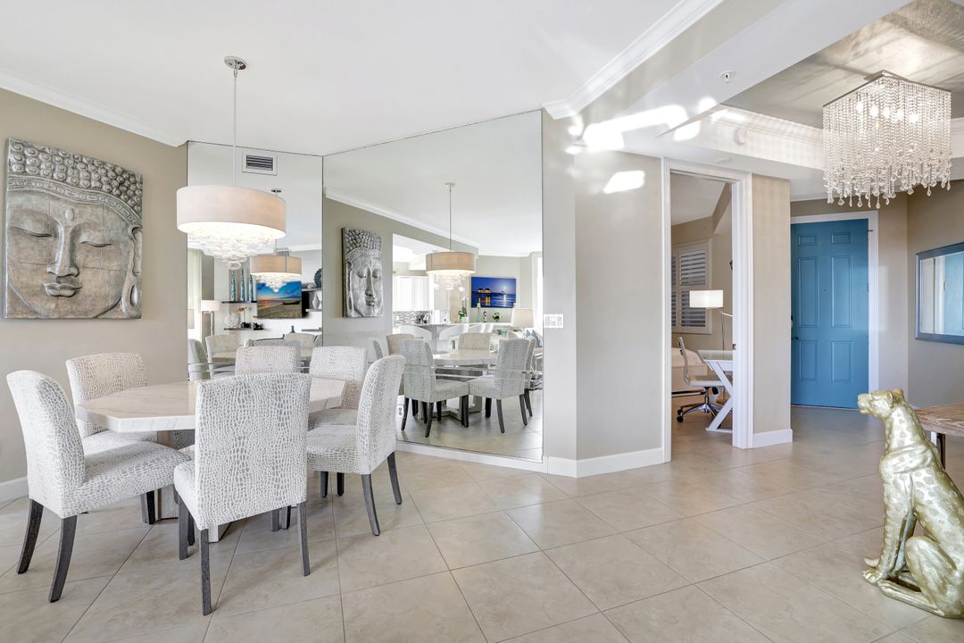 400 Flagship Dr #602, Naples, FL 34108